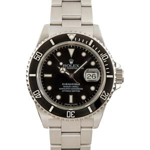 Pre-Owned Rolex Submariner 16610 Black